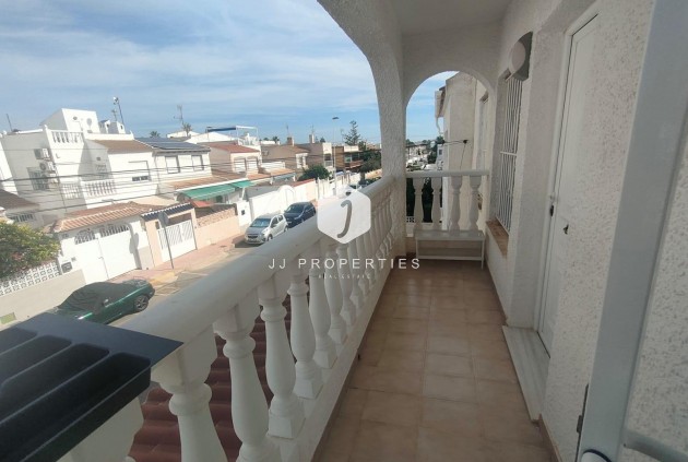 Resale - Bungalow -
Torrevieja - Rosaleda-los Frutales