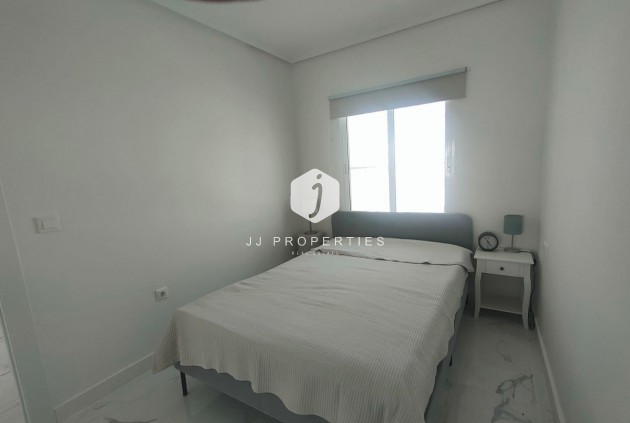 Resale - Bungalow -
Torrevieja - Rosaleda-los Frutales