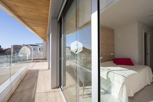 Resale - Villa -
Orihuela Costa - Costa Blanca