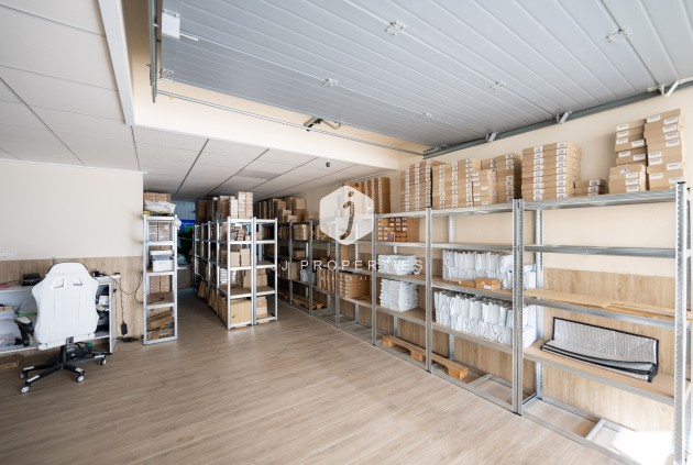 Resale - Villa -
Orihuela Costa - Costa Blanca