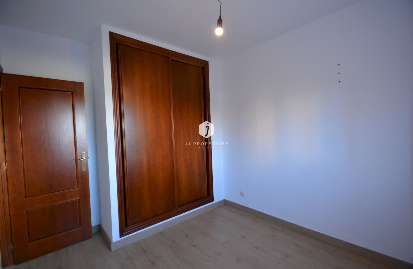 Resale - Apartment / flat -
Guardamar del Segura - Costa Blanca