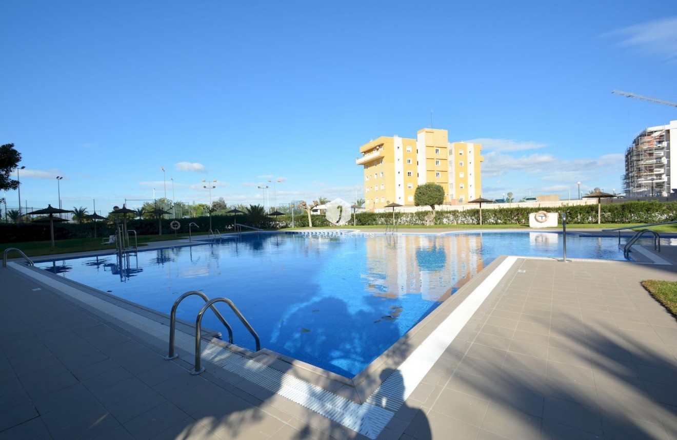 Resale - Apartment / flat -
Guardamar del Segura - Costa Blanca