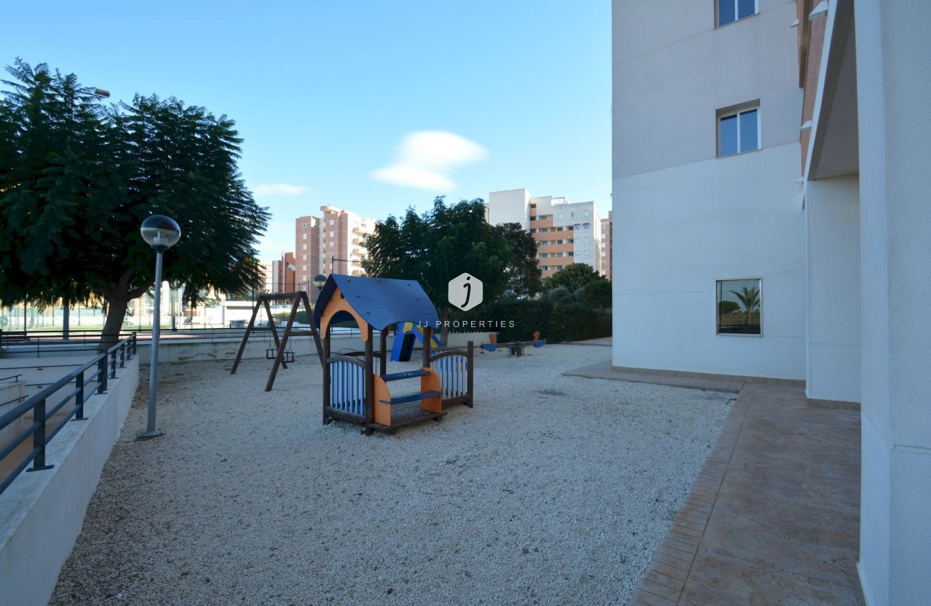 Resale - Apartment / flat -
Guardamar del Segura - Costa Blanca
