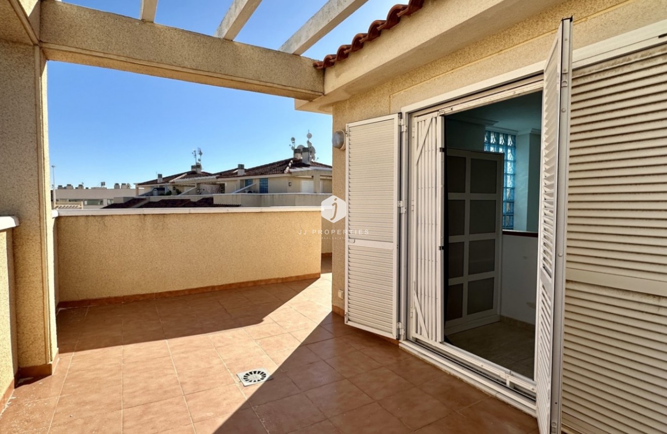 Resale - Duplex -
Orihuela Costa - Costa Blanca