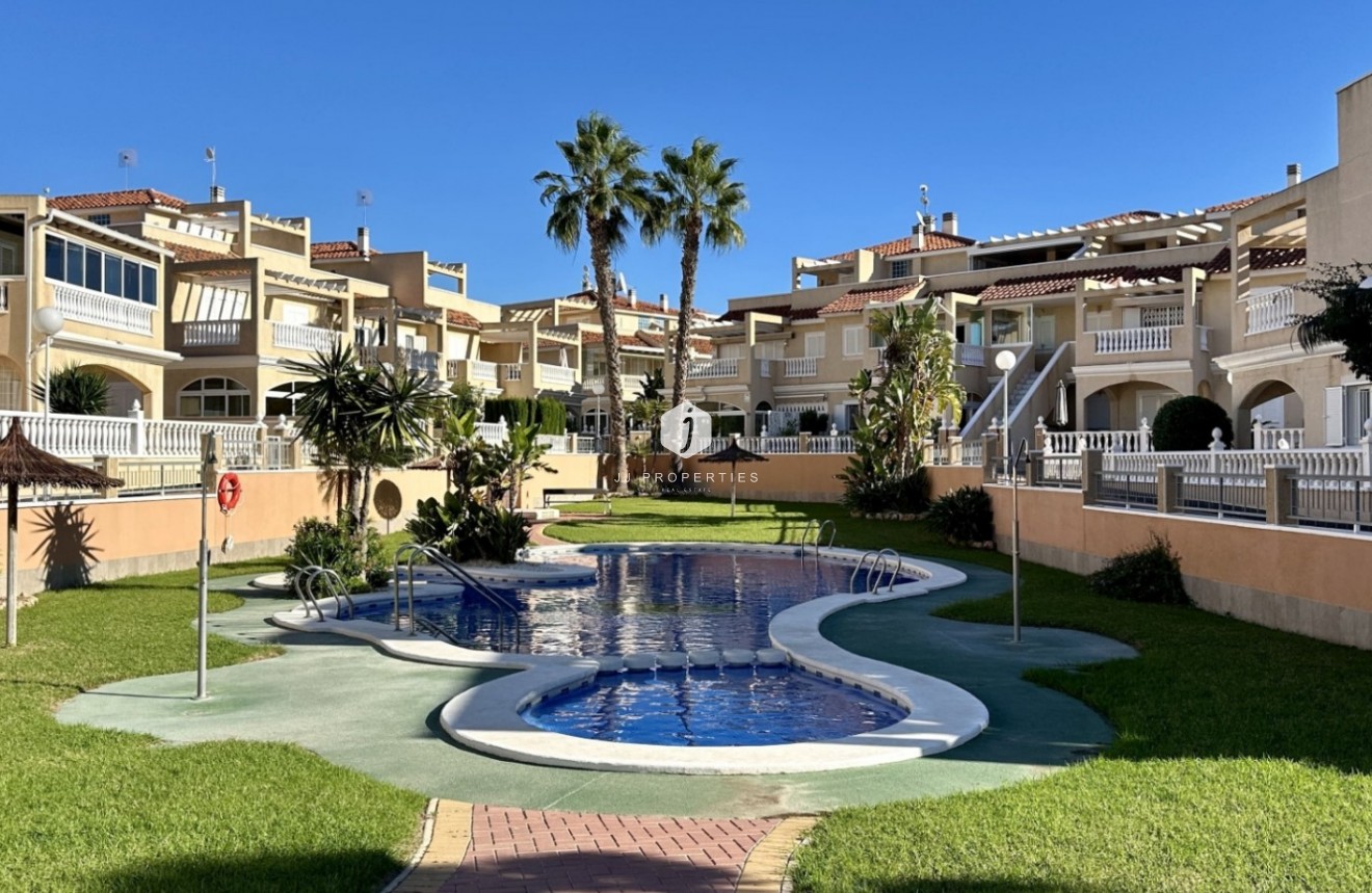 Resale - Duplex -
Orihuela Costa - Costa Blanca