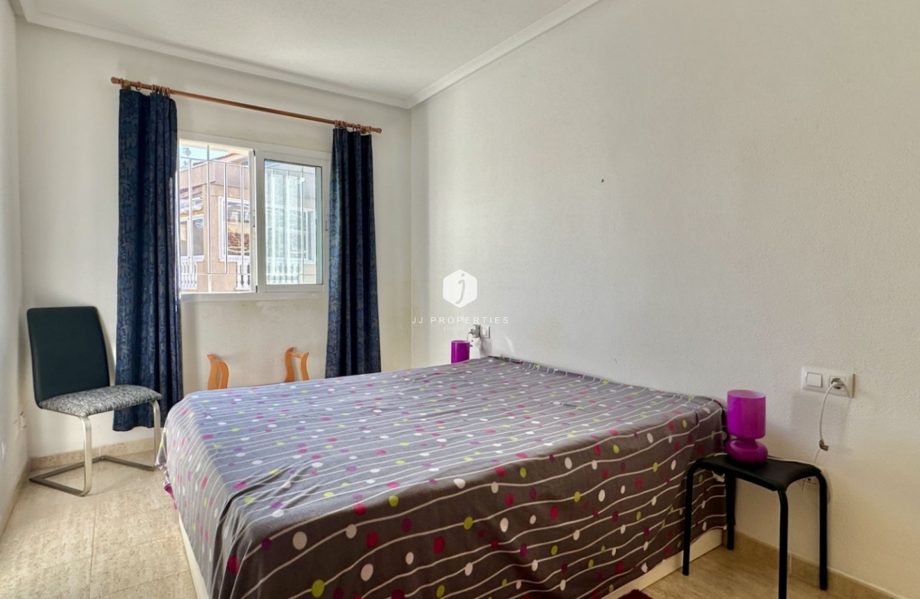 Resale - Duplex -
Orihuela Costa - Costa Blanca