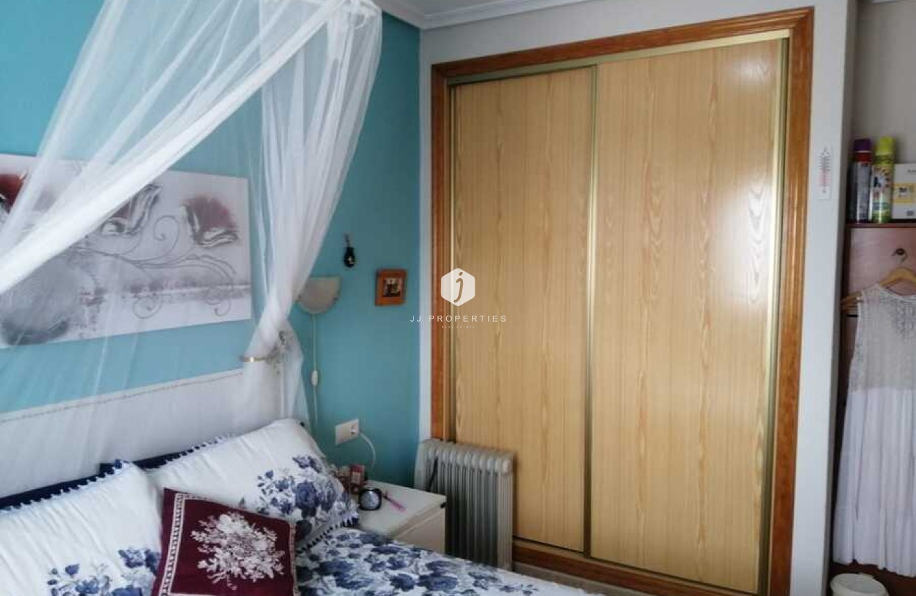 Resale - Duplex -
Daya Vieja - Costa Blanca