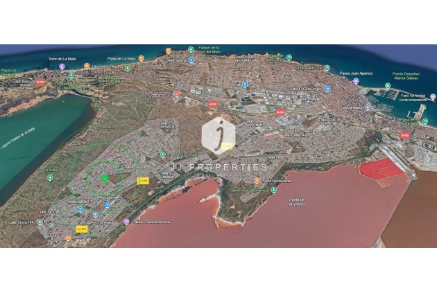 Resale - Chalet -
Torrevieja - Costa Blanca