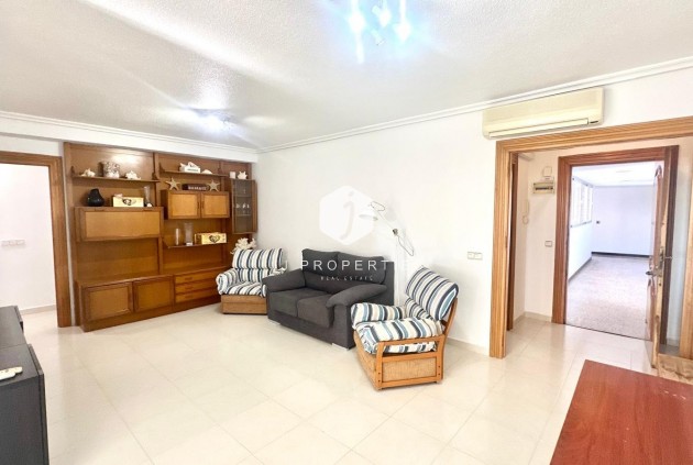 Tweedehands - Appartement / flat -
Orihuela Costa - Campoamor