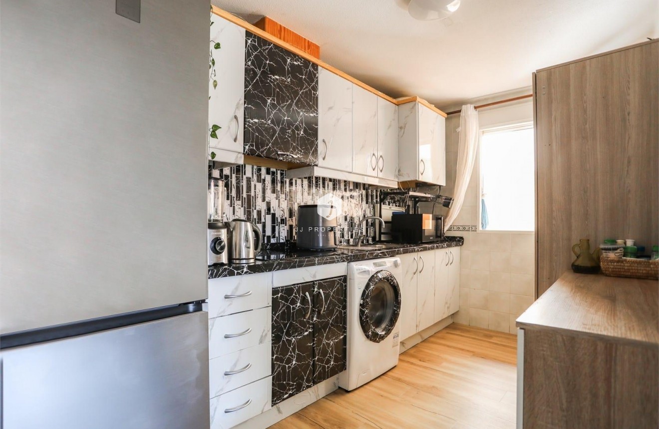 Resale - Apartment / flat -
Orihuela Costa - Playa Flamenca