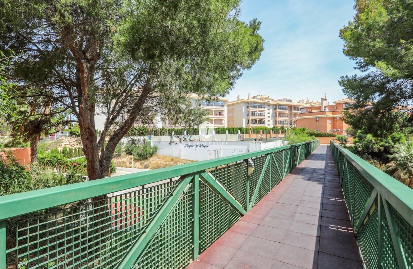 Resale - Apartment / flat -
Orihuela Costa - Playa Flamenca