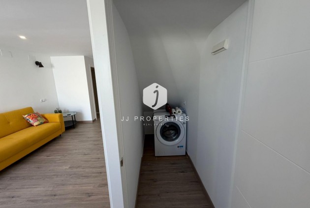 Resale - Chalet -
Torrevieja - Cabo cervera