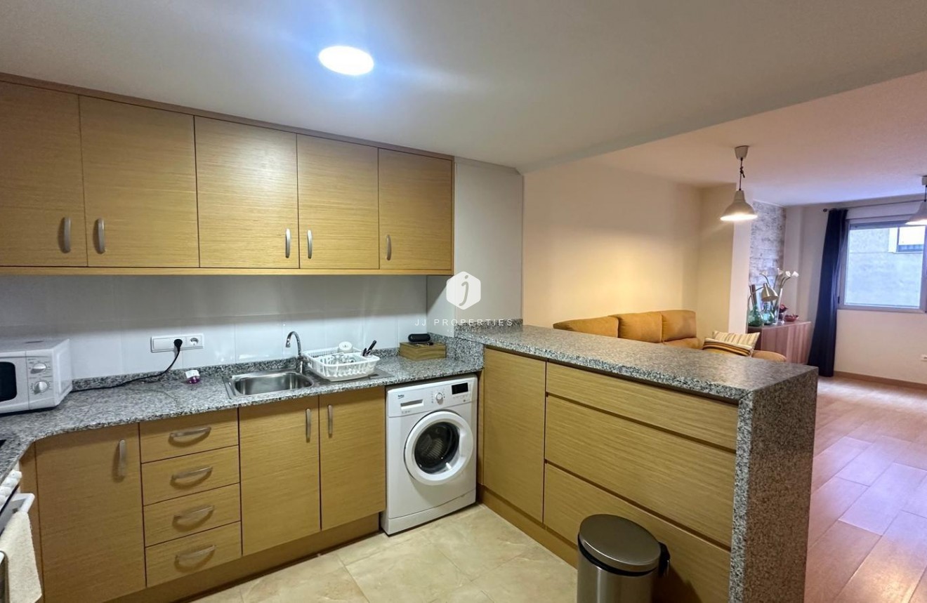 Resale - Apartment / flat -
Torrevieja - La Mata