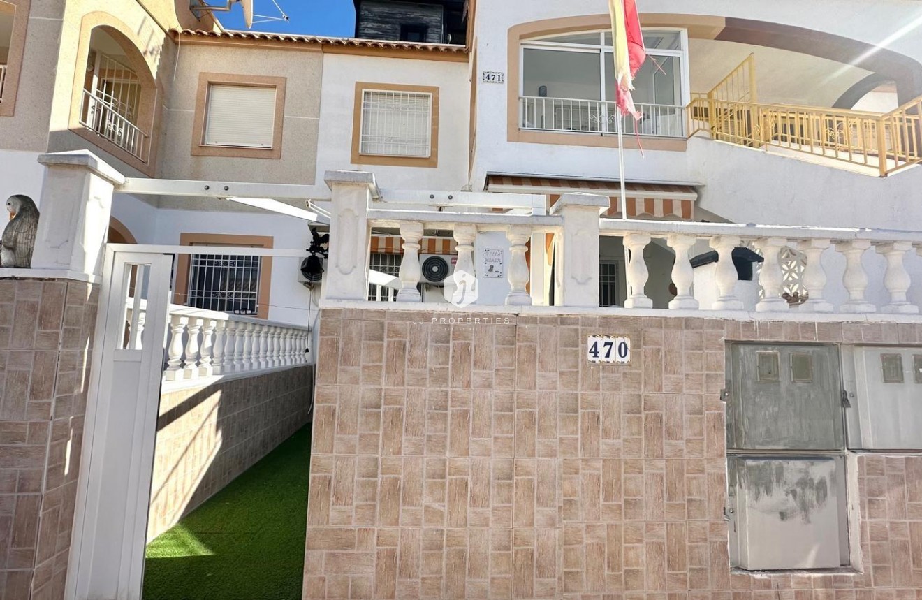 D'occasion - Bungalow -
Torrevieja - Torretas