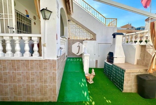 D'occasion - Bungalow -
Torrevieja - Torretas