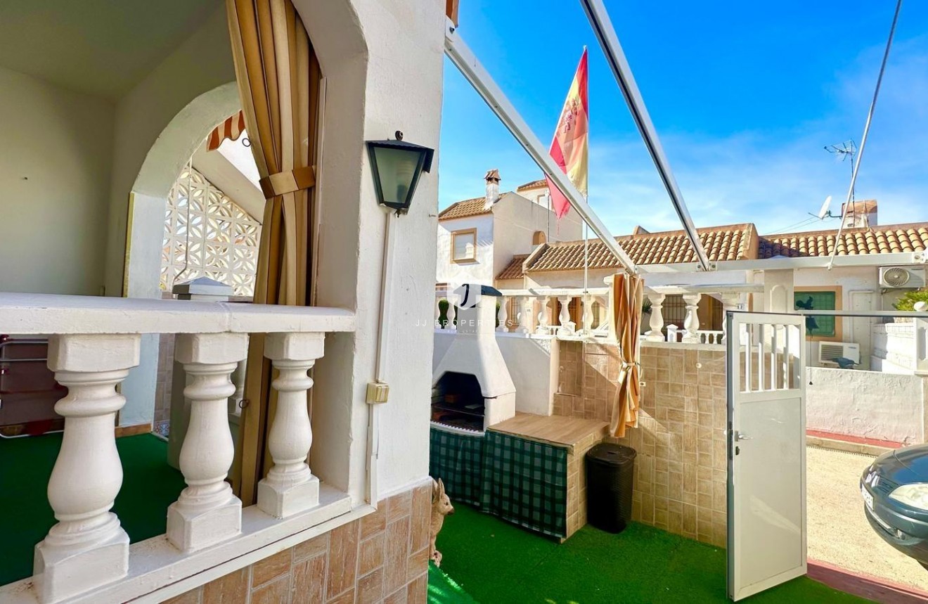 D'occasion - Bungalow -
Torrevieja - Torretas