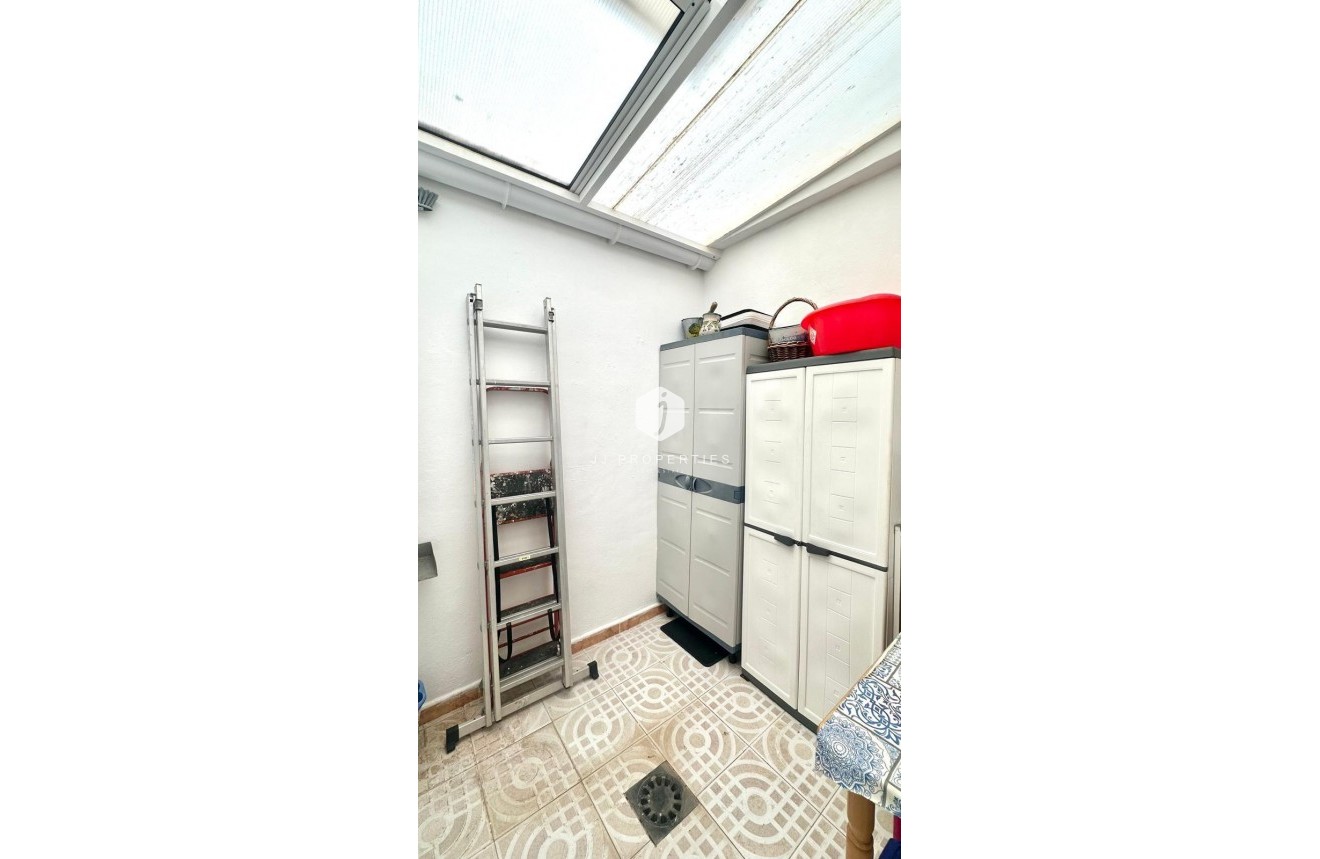 D'occasion - Bungalow -
Torrevieja - Torretas