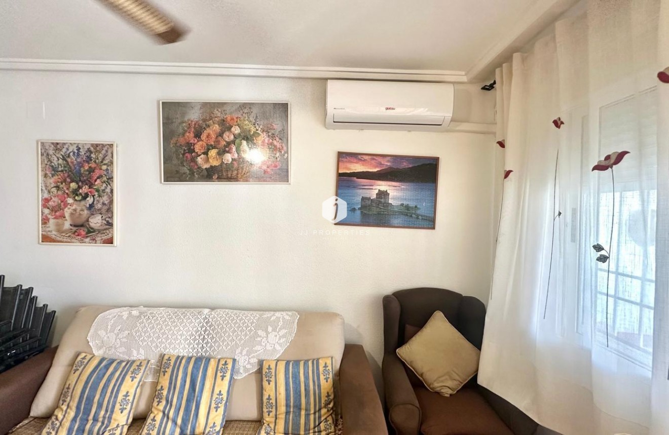 D'occasion - Bungalow -
Torrevieja - Torretas