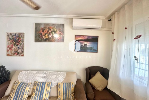 D'occasion - Bungalow -
Torrevieja - Torretas