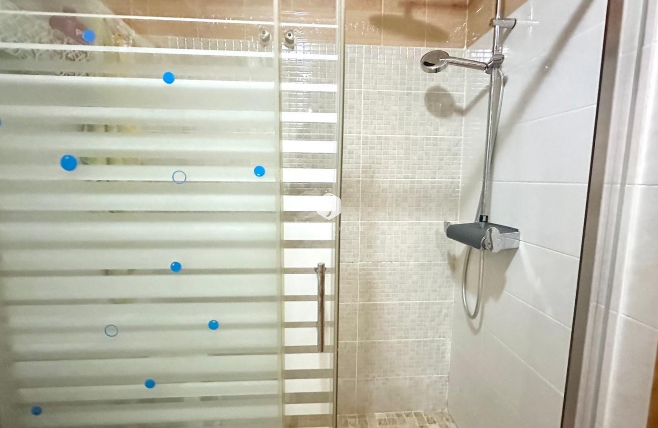 D'occasion - Bungalow -
Torrevieja - Torretas