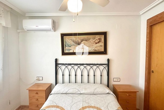 D'occasion - Bungalow -
Torrevieja - Torretas