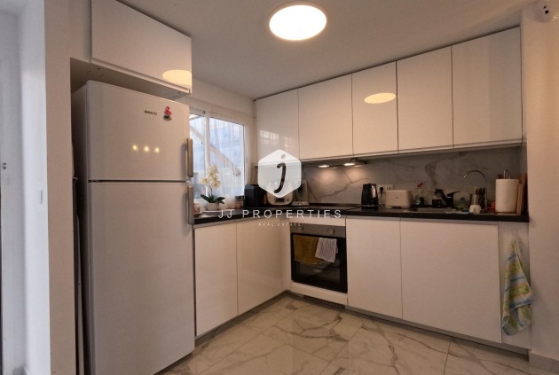 Resale - Chalet -
Torrevieja - El Acequión - Los Náufragos