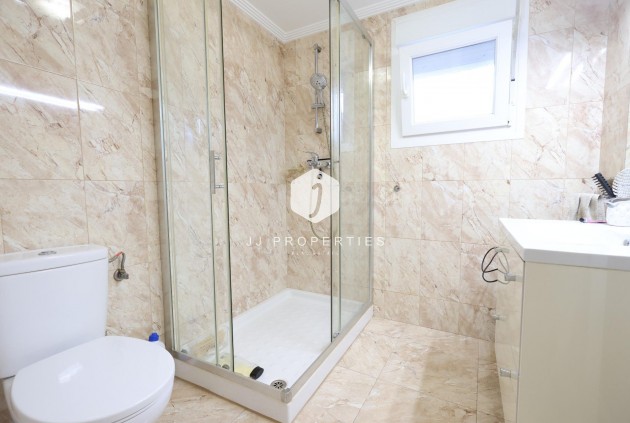 Resale - Villa -
Torrevieja - Costa Blanca