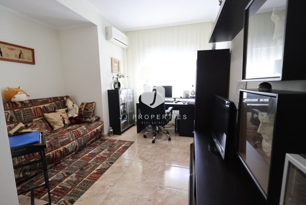 Resale - Villa -
Torrevieja - Costa Blanca