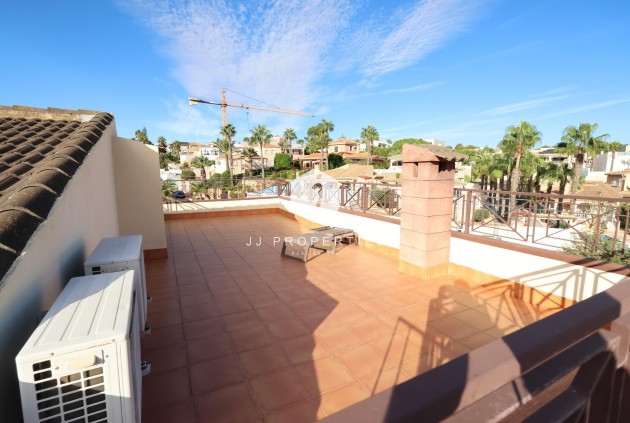 Resale - Villa -
Torrevieja - Costa Blanca