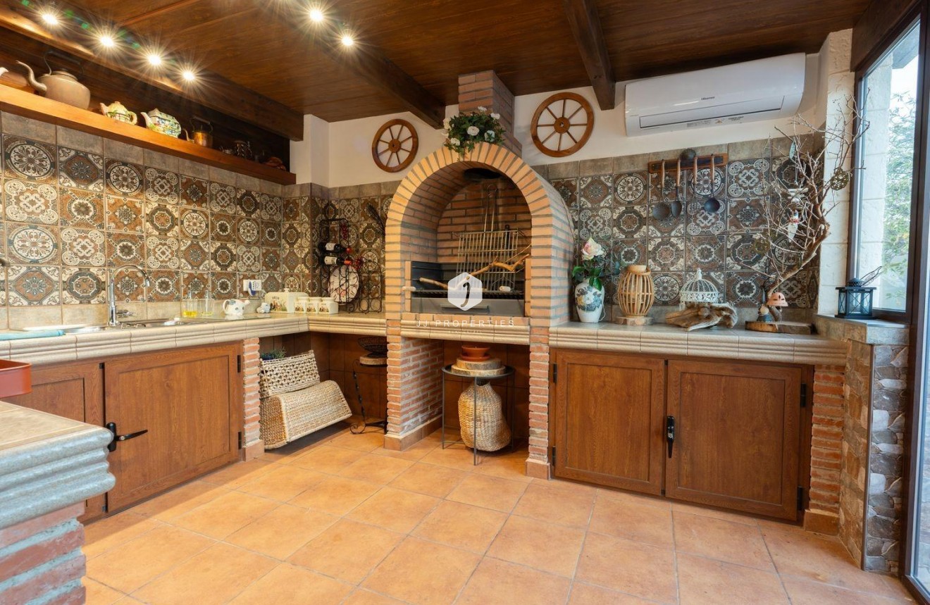 Resale - Villa -
Torrevieja - Los Balcones - Los Altos del Edén