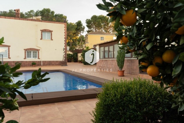 Resale - Villa -
Torrevieja - Los Balcones - Los Altos del Edén