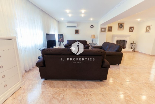 Resale - Villa -
Torrevieja - Los Balcones - Los Altos del Edén