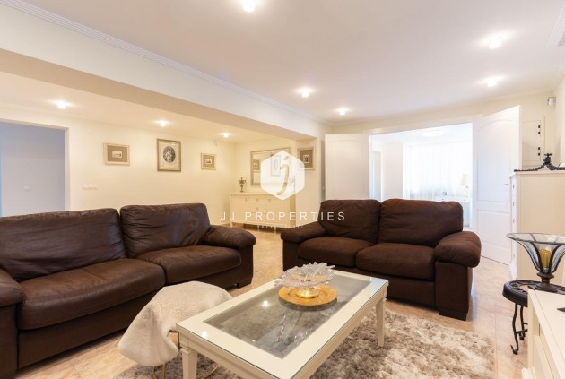 Resale - Villa -
Torrevieja - Los Balcones - Los Altos del Edén