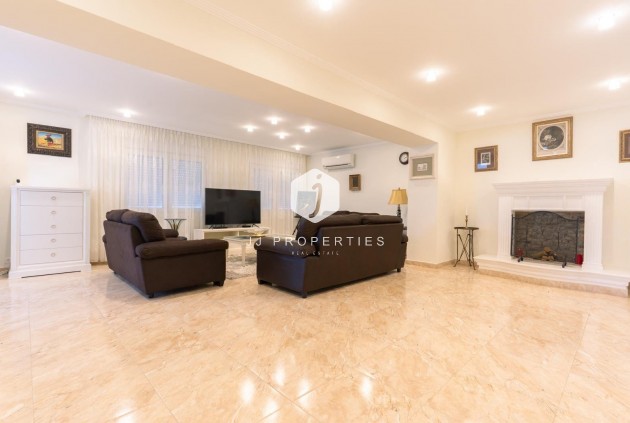 Resale - Villa -
Torrevieja - Los Balcones - Los Altos del Edén