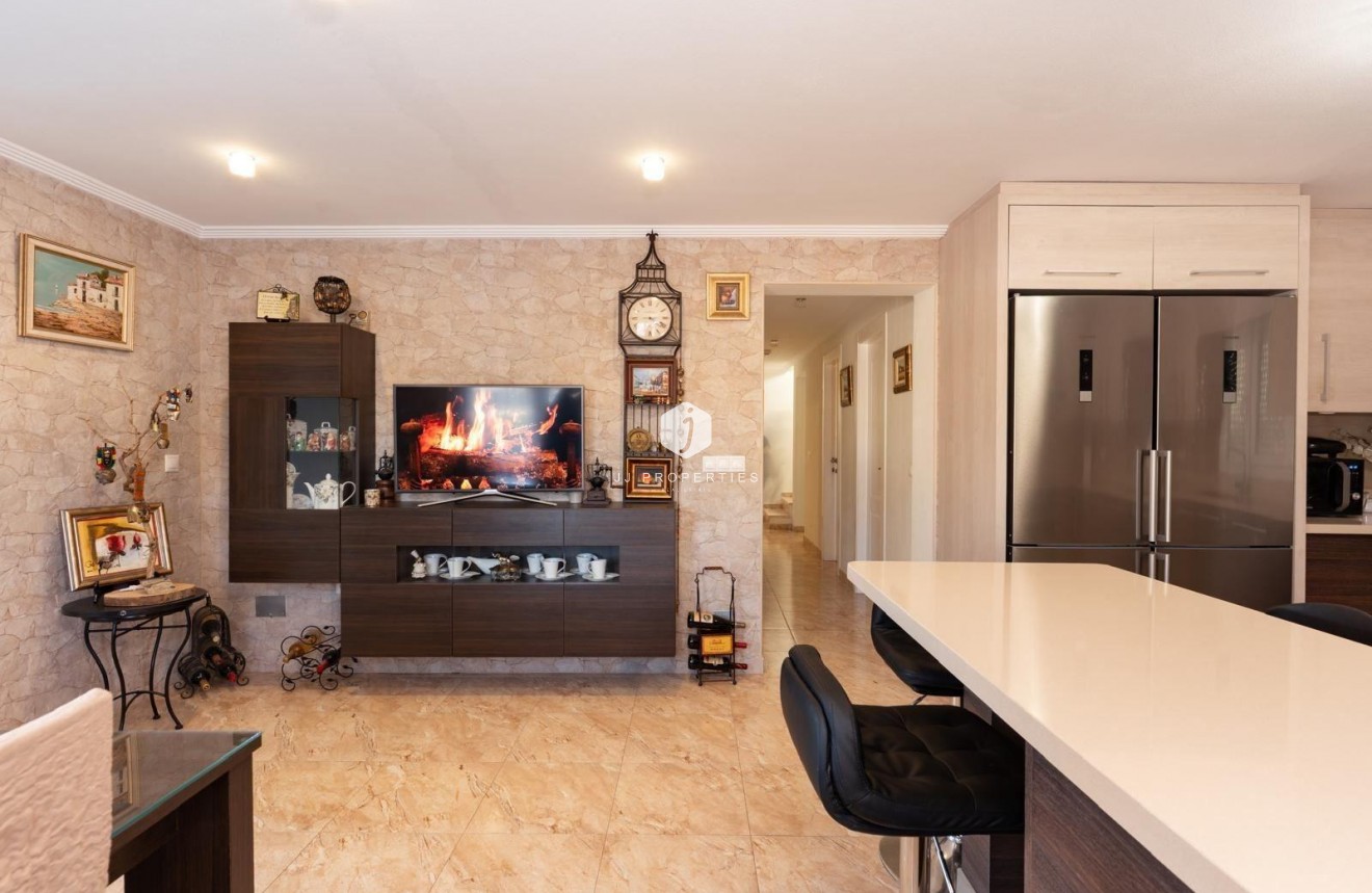 Resale - Villa -
Torrevieja - Los Balcones - Los Altos del Edén