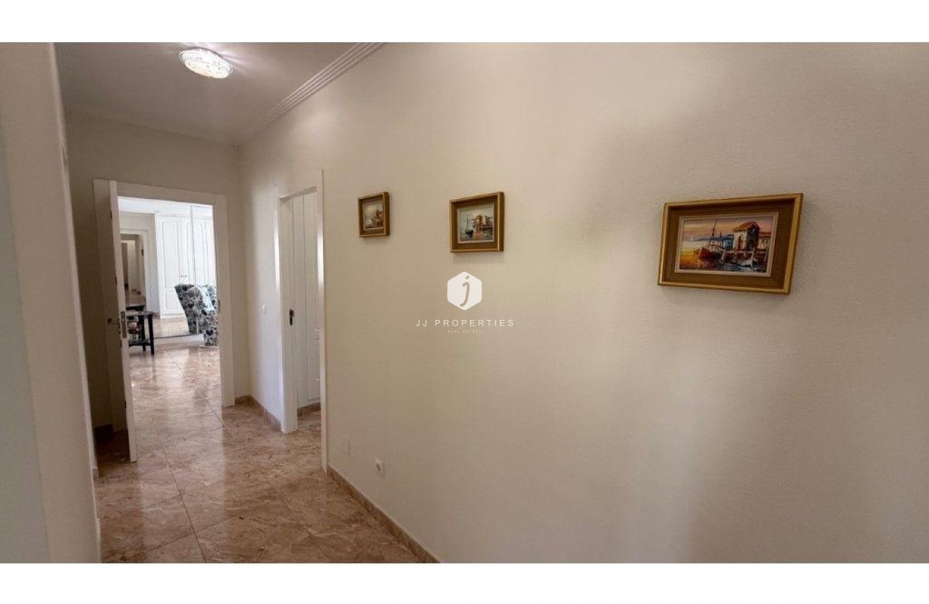 Resale - Villa -
Torrevieja - Los Balcones - Los Altos del Edén