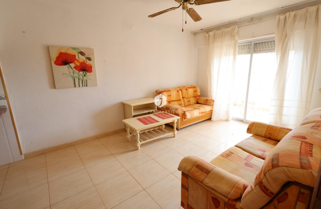 Resale - Apartment / flat -
Torrevieja - Costa Blanca