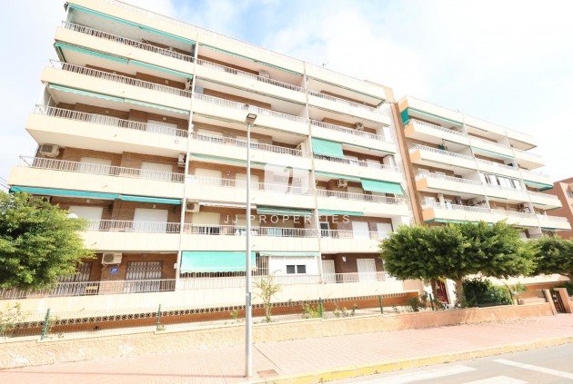 Resale - Apartment / flat -
Torrevieja - Costa Blanca