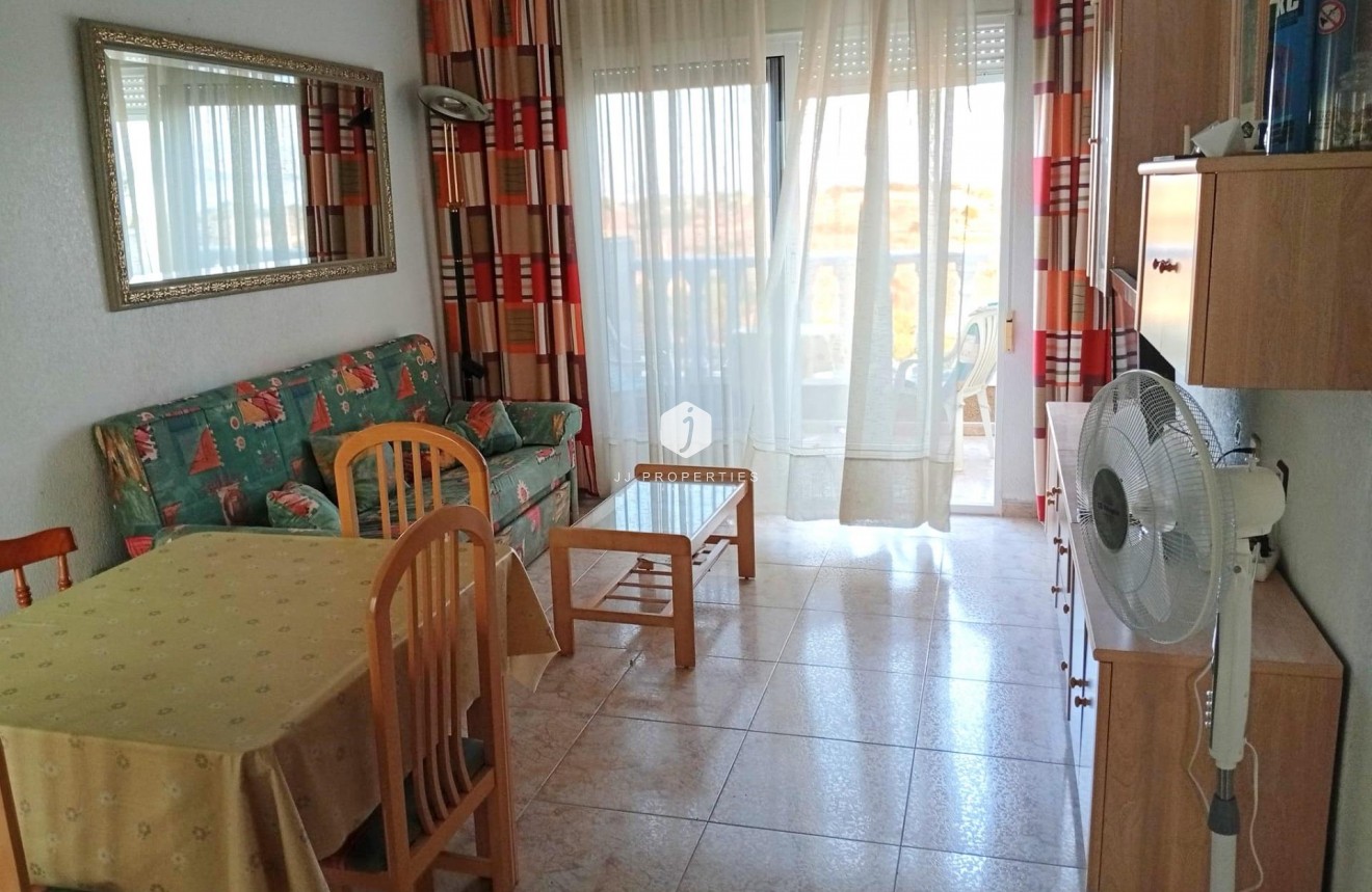 Resale - Apartment / flat -
Torrevieja - Torreblanca