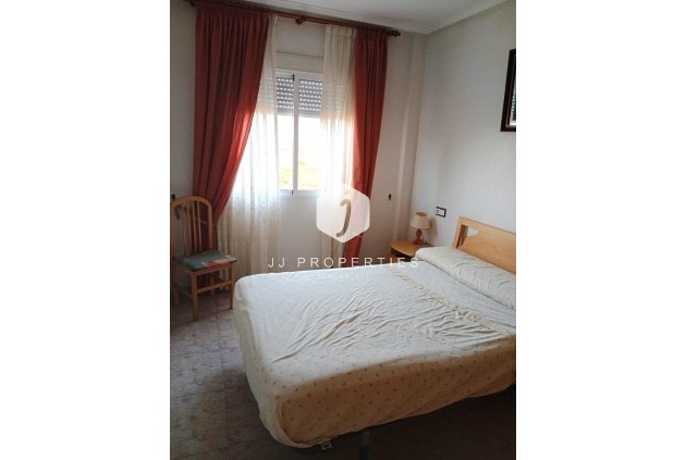 Resale - Apartment / flat -
Torrevieja - Torreblanca