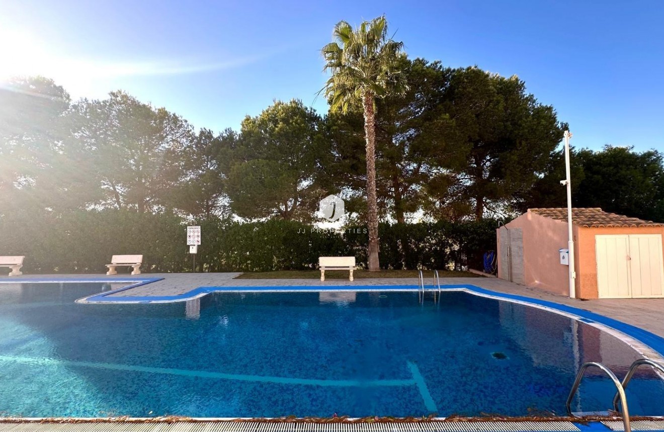 Resale - Apartment / flat -
Torrevieja - Torreblanca