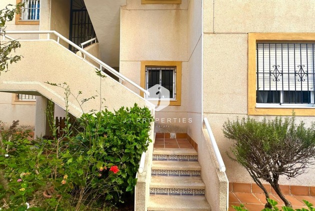 Resale - Apartment / flat -
Torrevieja - Torreblanca