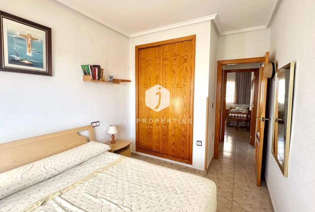 Resale - Apartment / flat -
Torrevieja - Torreblanca