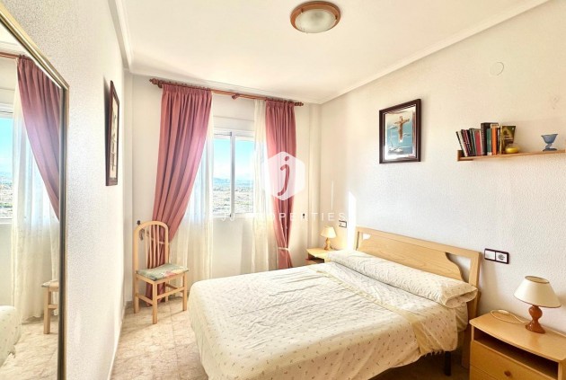 Resale - Apartment / flat -
Torrevieja - Torreblanca