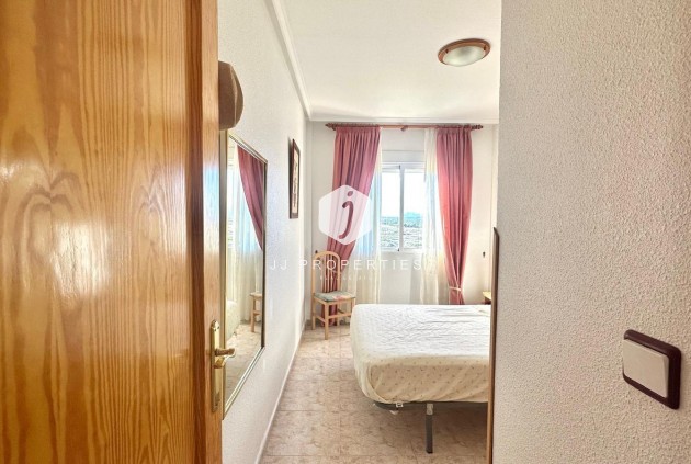 Resale - Apartment / flat -
Torrevieja - Torreblanca