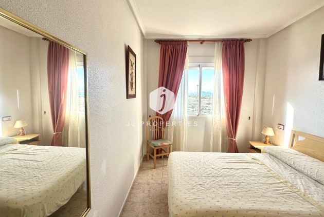 Resale - Apartment / flat -
Torrevieja - Torreblanca
