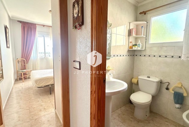 Resale - Apartment / flat -
Torrevieja - Torreblanca