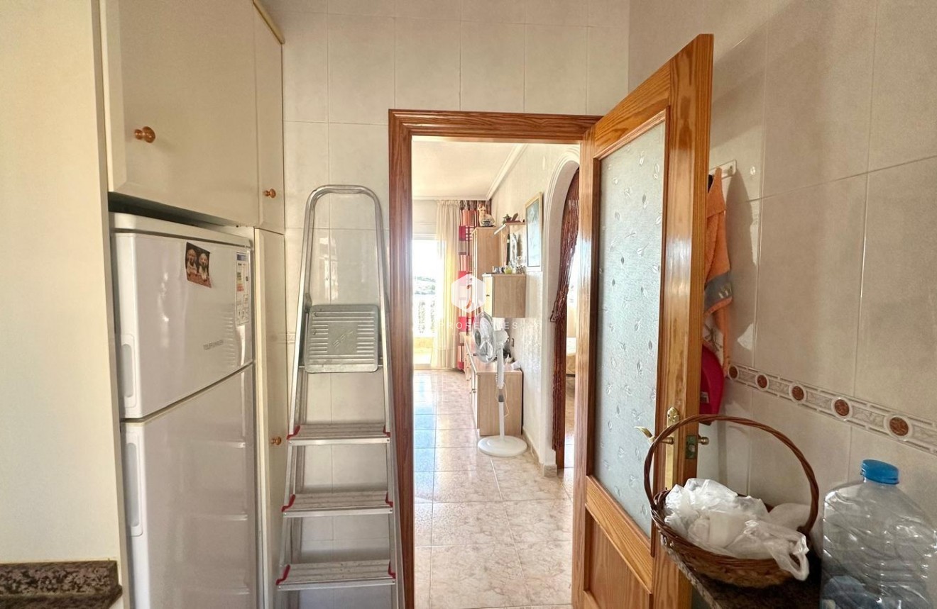 Resale - Apartment / flat -
Torrevieja - Torreblanca