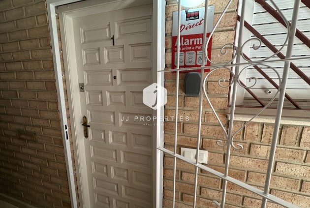 Resale - Apartment / flat -
Torrevieja - Costa Blanca