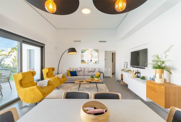 Resale - Villa -
Benijofar - Costa Blanca